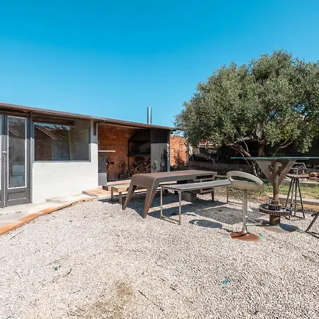 Holiday home La Fabriqueta *