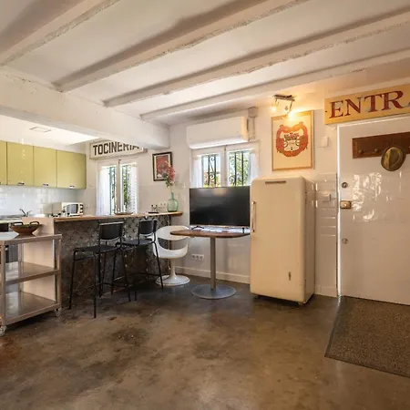 Holiday home La Fabriqueta *